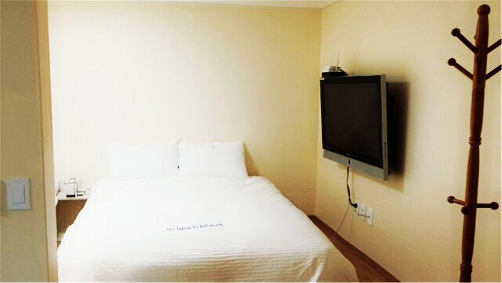 Rumah tetamu Iu Myeongdong Seoul